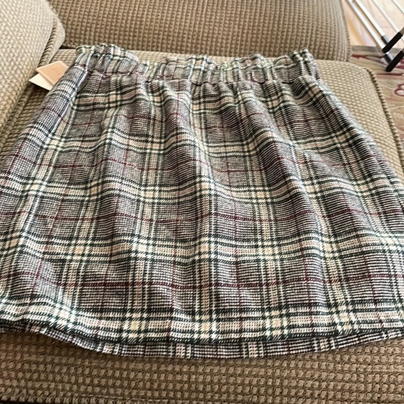 Copper Key plaid skirt (sz l) - Picture 6 of 9